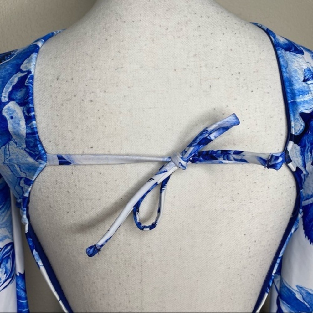 NEW Floral Embellished Long Sleeve 1 Pc Swimsuit - Picture 6 of 8